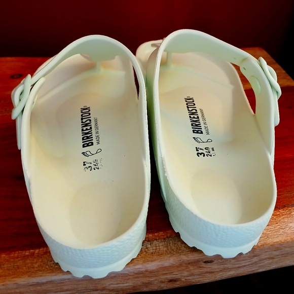 Birkenstock Gizeh Essentials EVA in Light Green Sz 37/7-7.5 - Picture 6 of 7